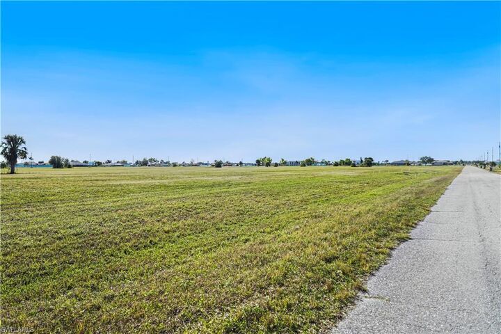 Property Photo: 2016 NE 17th Terrace FL 33909