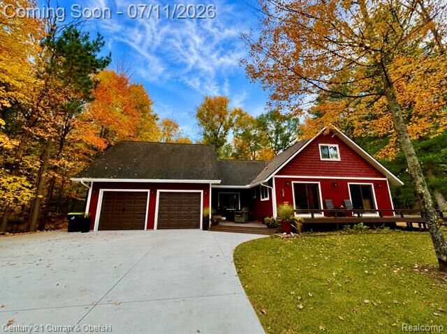 Property Photo:  130 Siesta Trail  MI 48653 