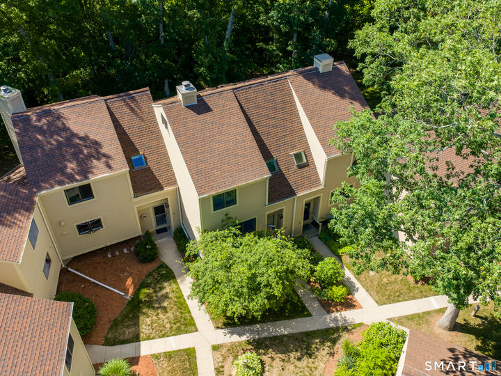 Property Photo:  120 Sandy Point Road 120  CT 06475 