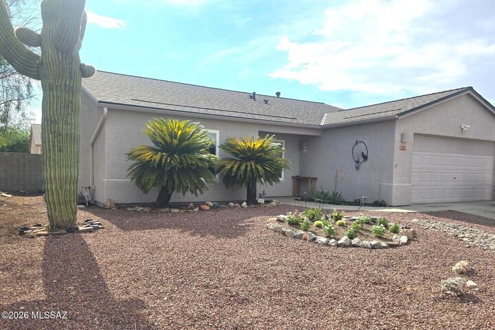 Property Photo:  8743 N Silver Moon Way  AZ 85743 
