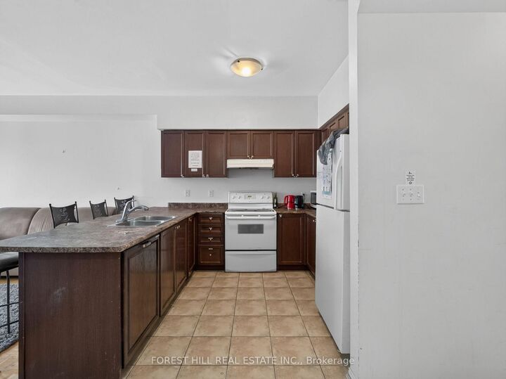 Property Photo: 4 Evelyn Wiggins Drive ON M3J 0G3