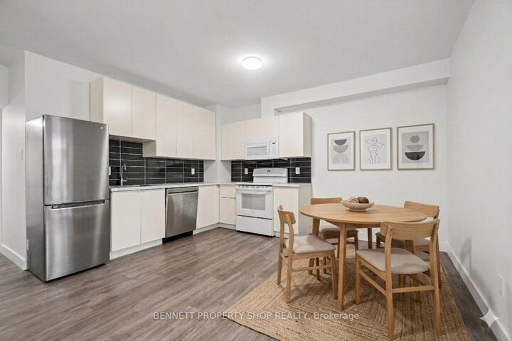 Property Photo:  1225 Ridgemont Avenue B  ON K1V 6E6 