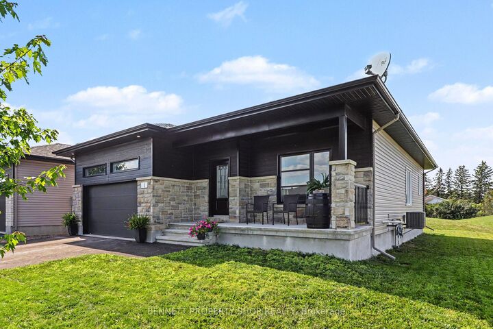 Property Photo: 1 Matheson Street ON K0A 1R0