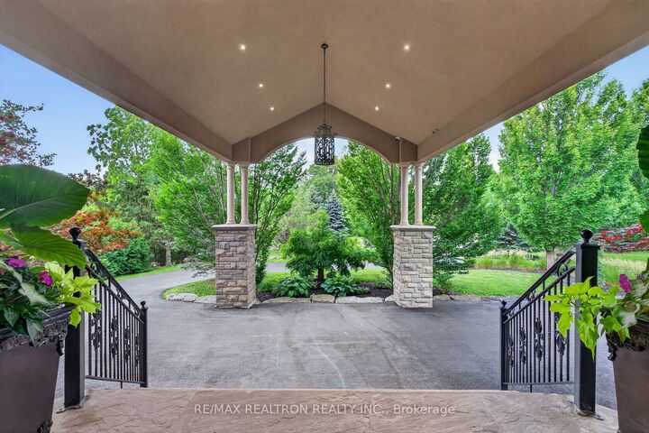 Property Photo: 11 Saul Court ON L6A 3X7