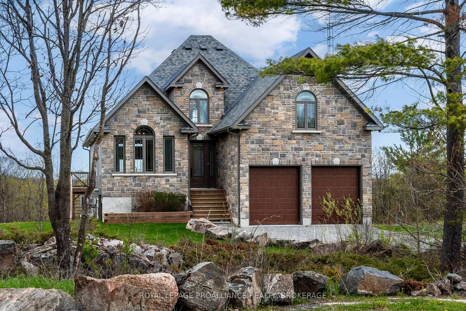 Property Photo: 5110 Ramparts Road ON K0H 1H0