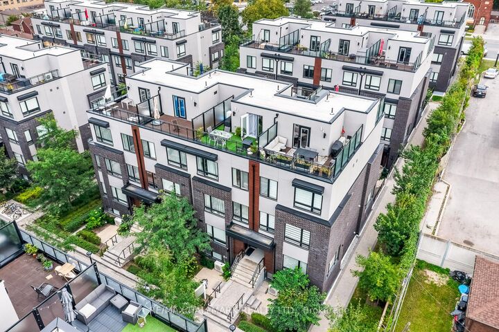 1120 Briar Hill Avenue 306 — photo 1