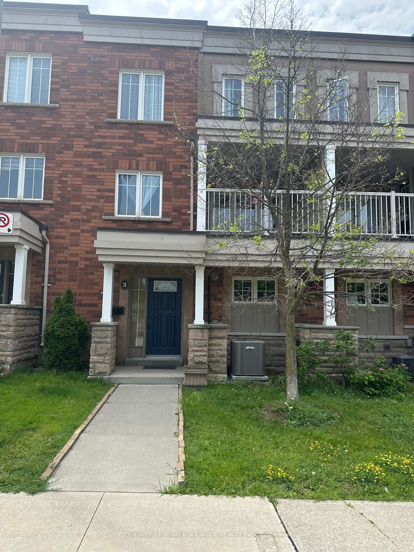Property Photo: 375 Cook Road 3 ON M3J 3T6