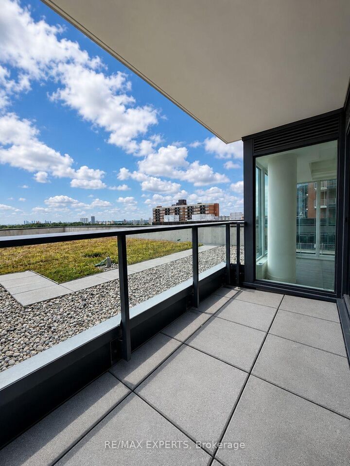 Property Photo:  4010 Eglinton Avenue W 921  ON M9A 0G5 