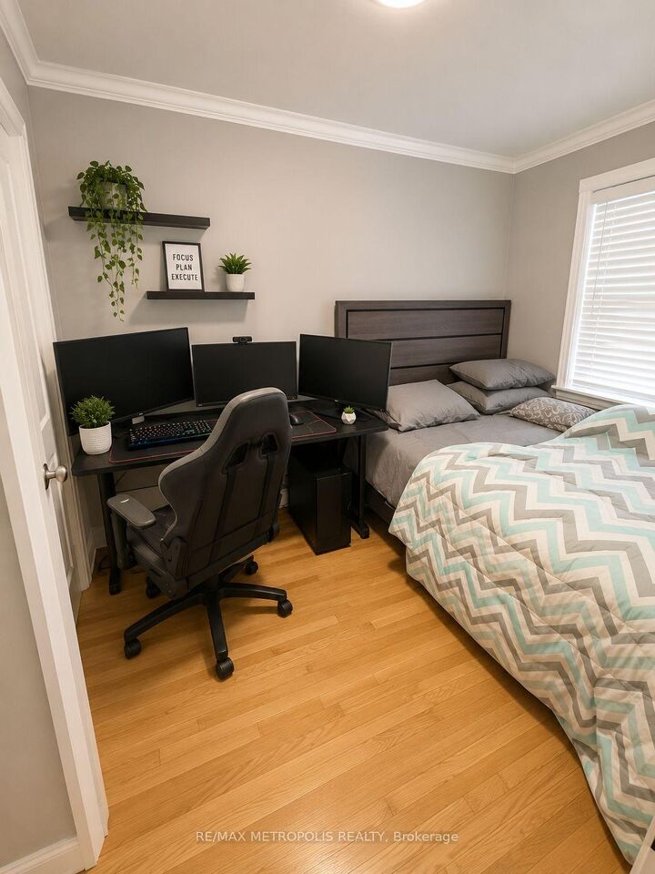 Property Photo: 57 Midland Avenue Main &Amp Upper ON M1N 3Z8