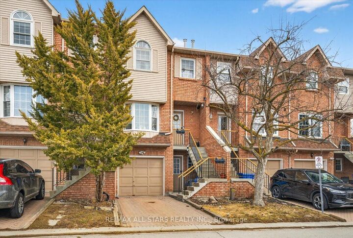 Property Photo: 119 Spring Road 3 ON L4P 2K4