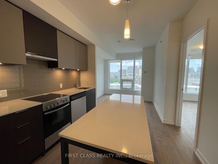 Property Photo:  203 College Street 805  ON M5T 0C8 