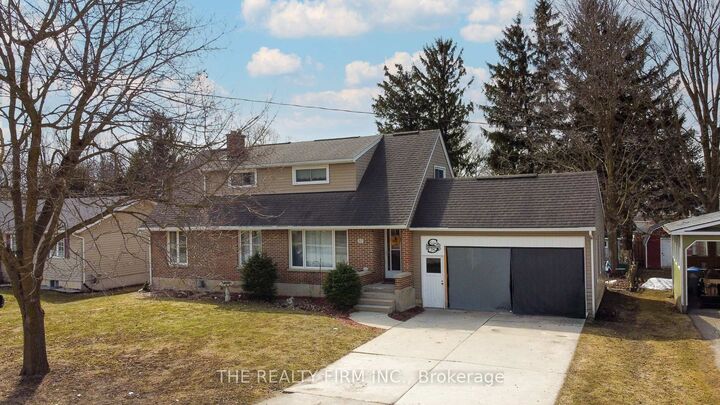 Property Photo: 80 Princess Street W ON N0M 1L0