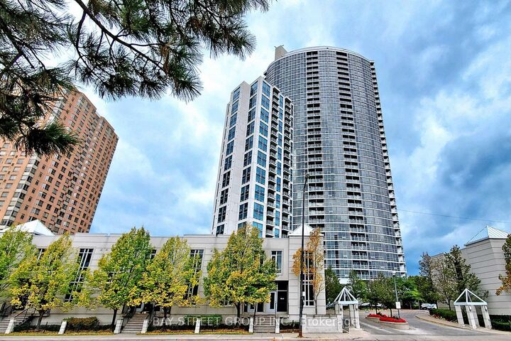 Photo de la propriété:  83 Borough Drive 3010  ON M1P 5E4 
