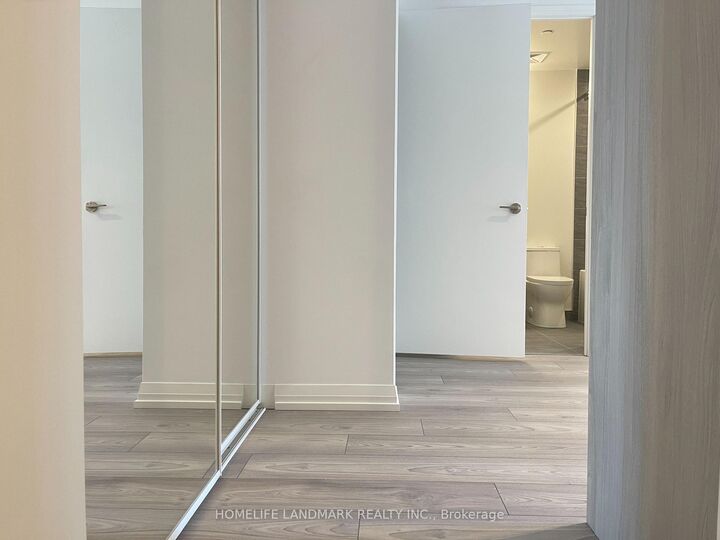 Property Photo:  400 King Street W 604  ON M5V 0X8 