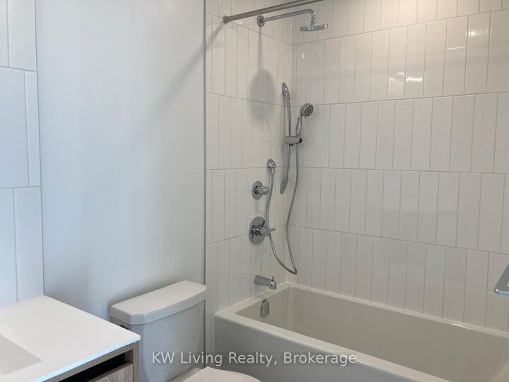 Property Photo:  8 Beverley Glen Boulevard 611  ON L4J 0L5 