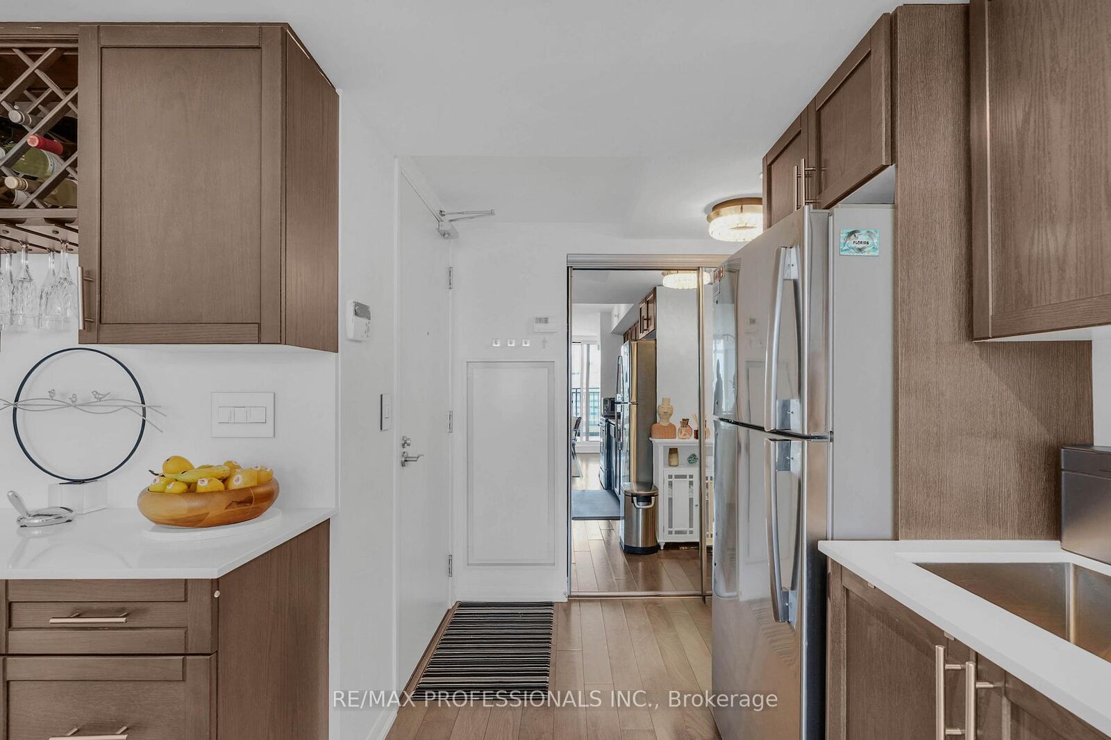 Property Photo: 3091 Dufferin Street 727 ON M6A 2S7