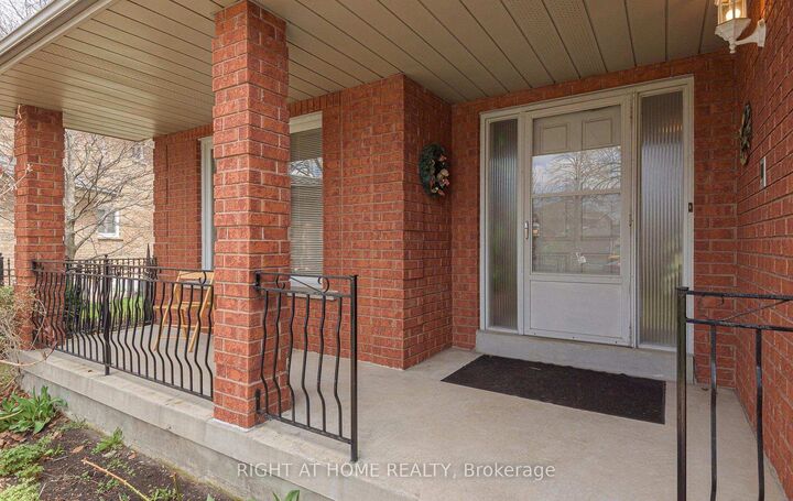Property Photo: 19 Western Skies Court ON L4L 8B6
