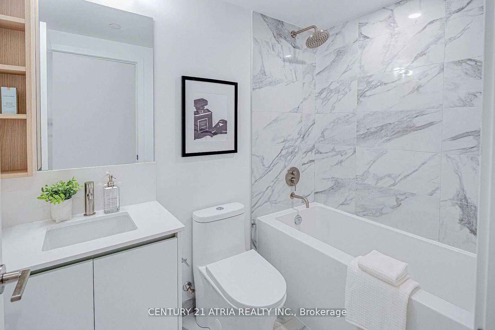 Property Photo: 1100 Sheppard Avenue W 217 ON M3K 0E4