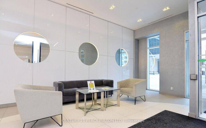 Property Photo: 30 Meadowglen Place 1003 ON M1G 0A6
