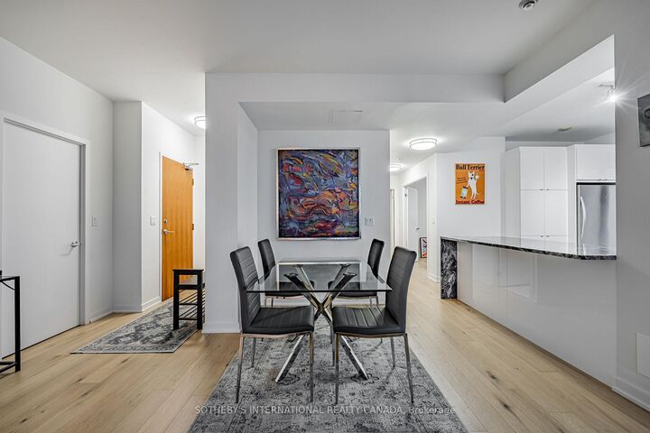 Photo de la propriété: 33 Lombard Street 4301 ON M5C 3H8
