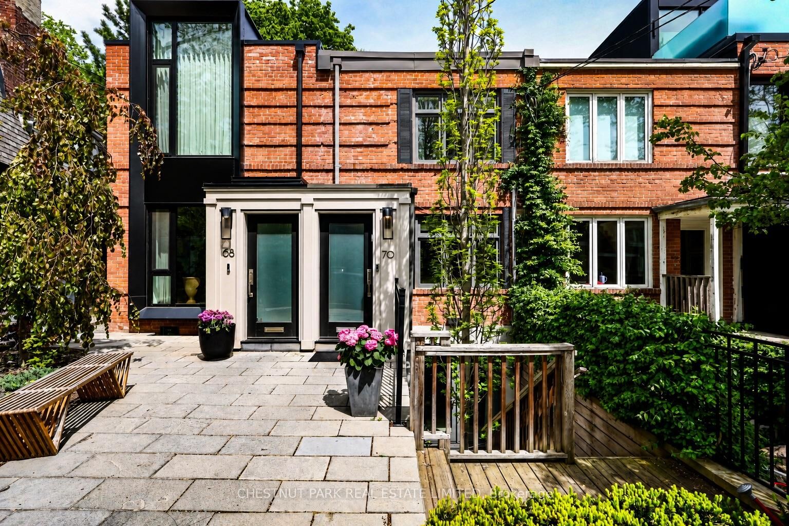 Property Photo: 70 Summerhill Gardens ON M4T 1B4