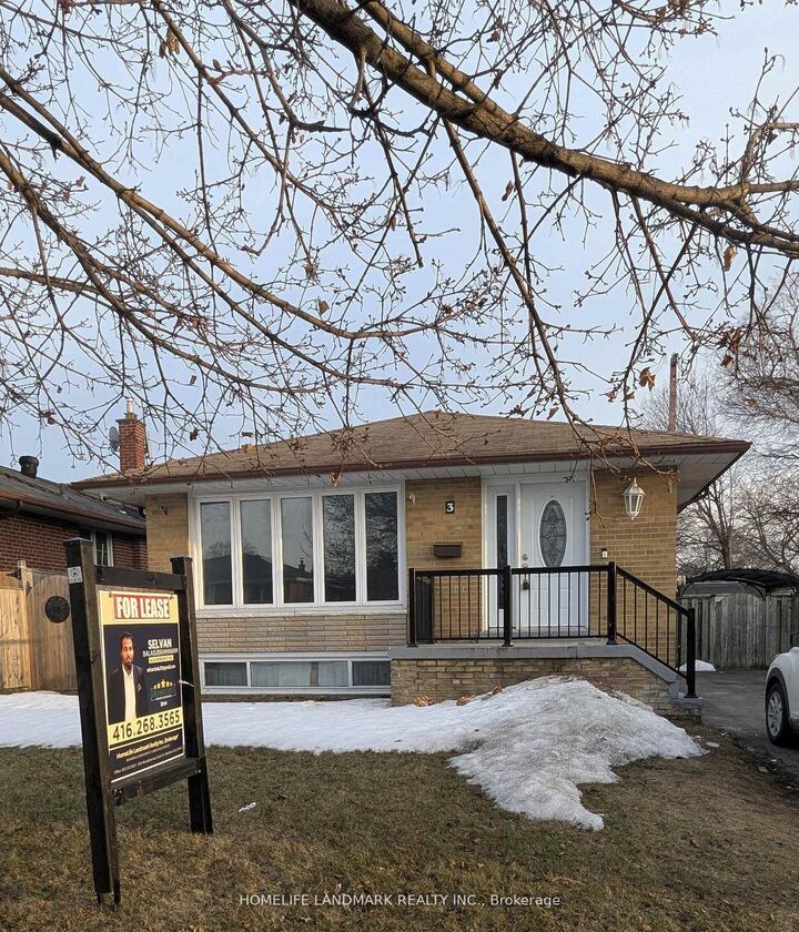 Property Photo:  3 Chopin Avenue  ON M1K 2W3 