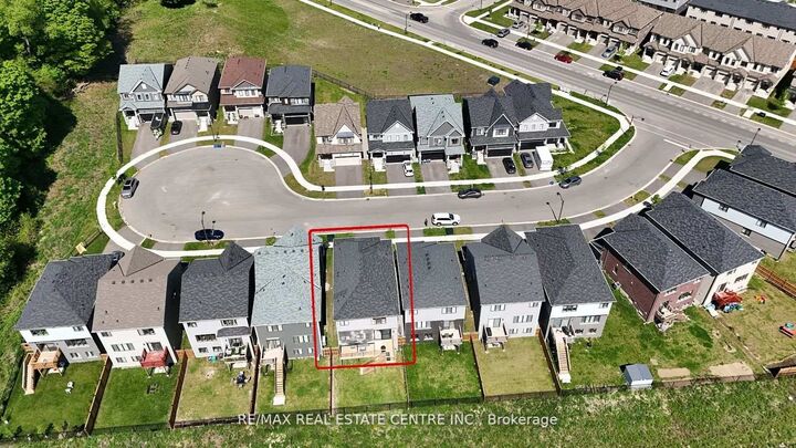 Property Photo: 15 Cahill Drive ON N3T 0V5