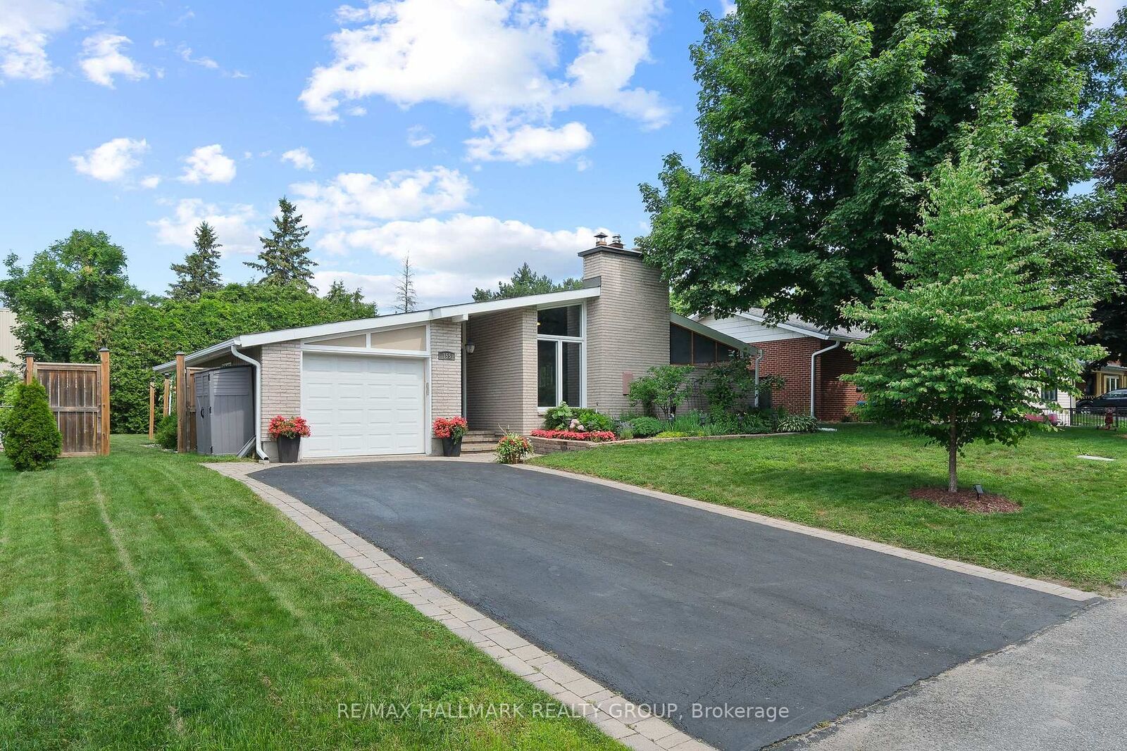 Property Photo: 155 Banning Road ON K2L 1C5