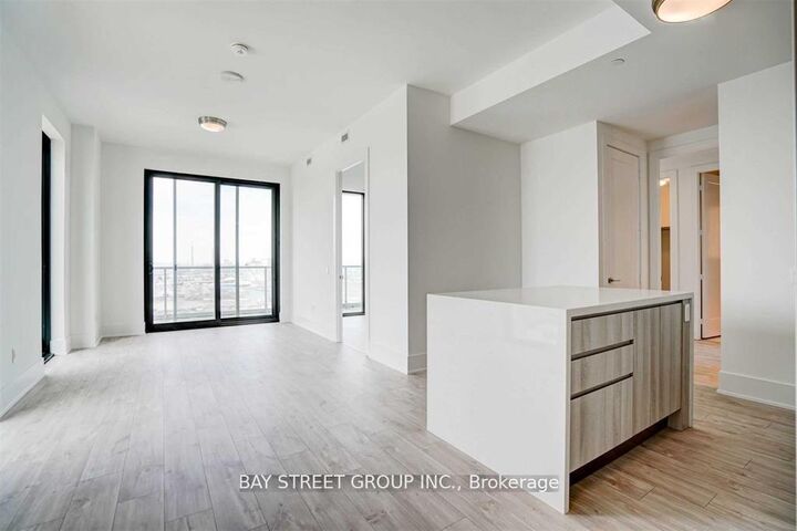 Property Photo:  118 Merchants' Wharf Avenue 1022  ON M5A 0L3 