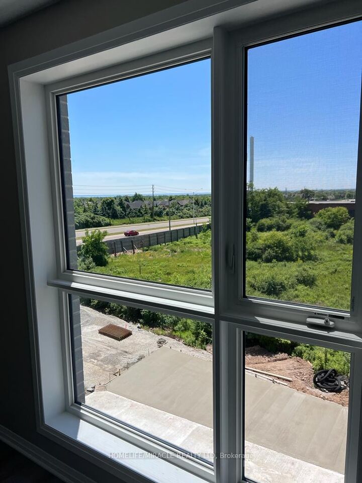 Property Photo: 95 Dundas Street West N/A 219 ON L6M 5N4