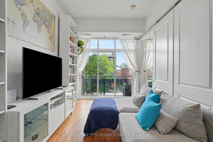 Property Photo: 682 Churchill Avenue N 208 ON K1Z 5G5
