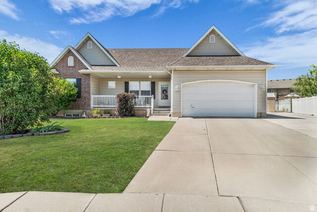 Property Photo: 1286 S 1700 W UT 84075