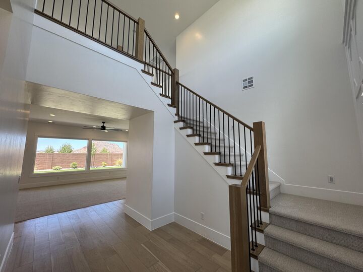 Property Photo:  472 S Beck Dr  UT 84780 