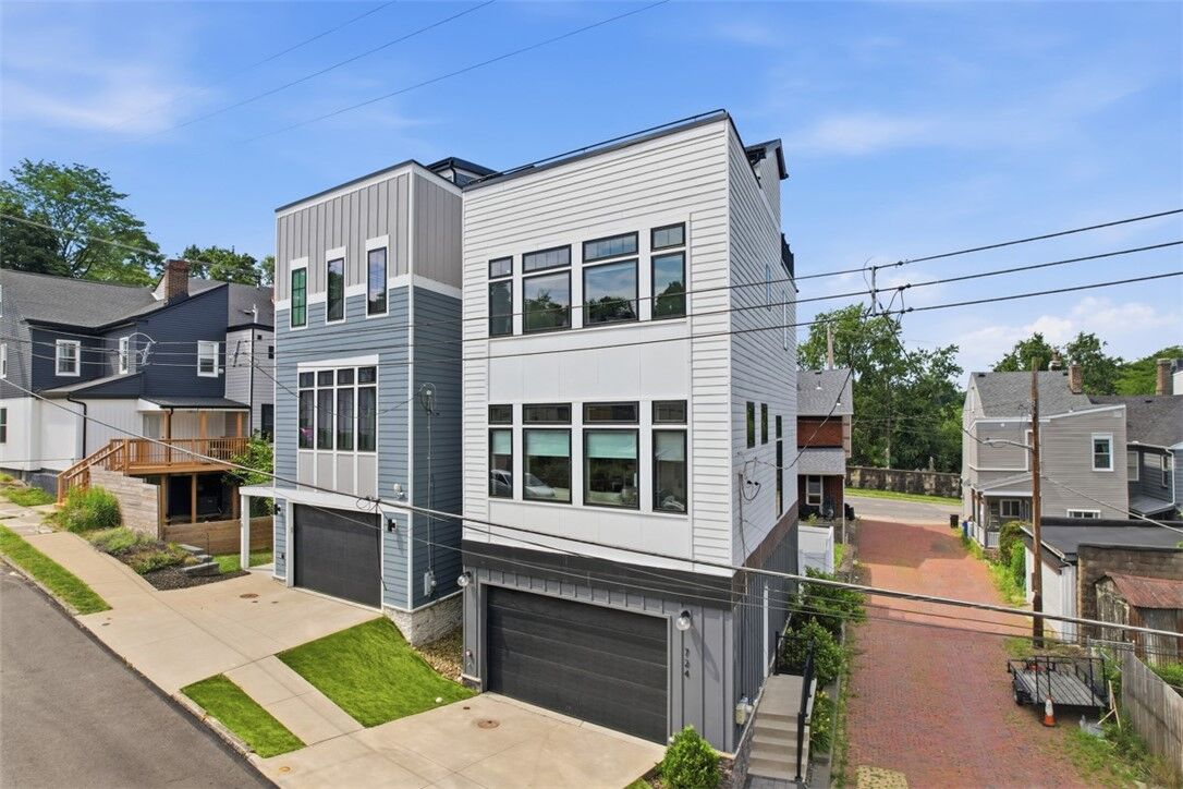 Property Photo: 724 52nd St PA 15201