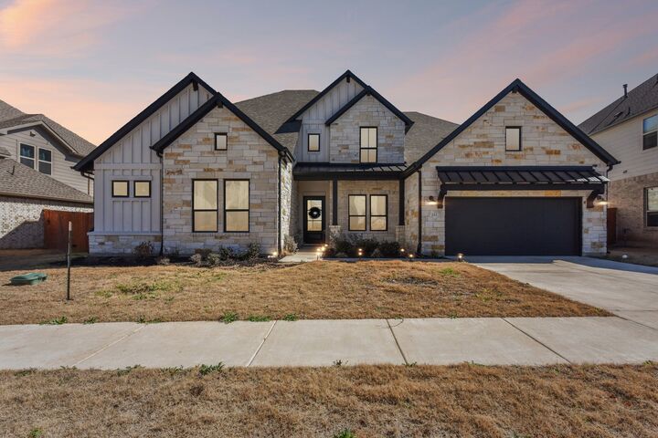 Property Photo:  222 Rio Ranchero Road  TX 78628 
