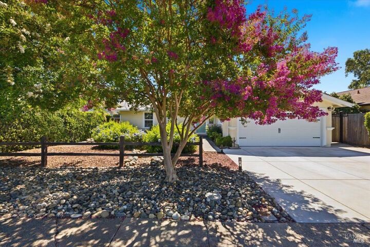 Property Photo:  157 Linda Street  CA 95688 