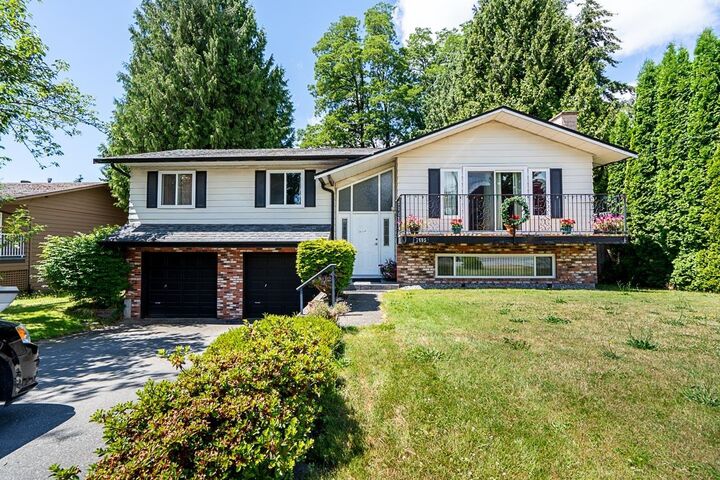7695 115A Street — photo 1
