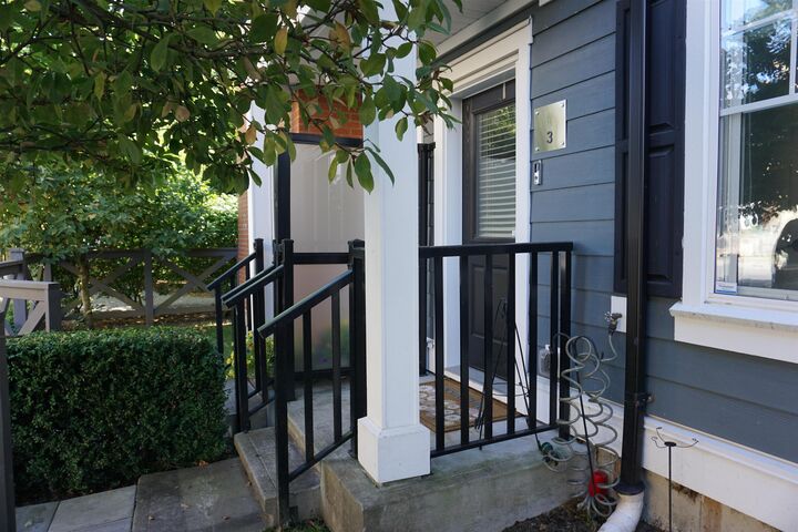 Property Photo: 16458 23A Avenue 3 BC V3Z 0L9