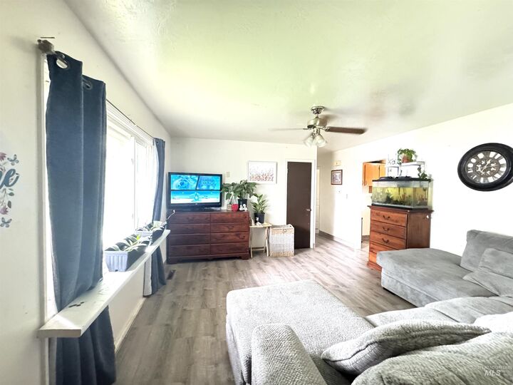 Property Photo:  643 Malta Ave  ID 83318 