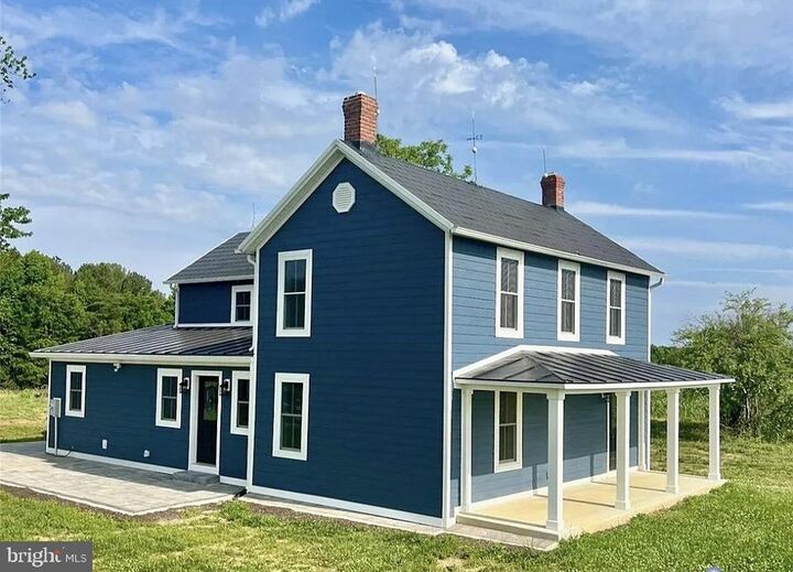 Property Photo:  12842 Kings Highway  VA 22520 