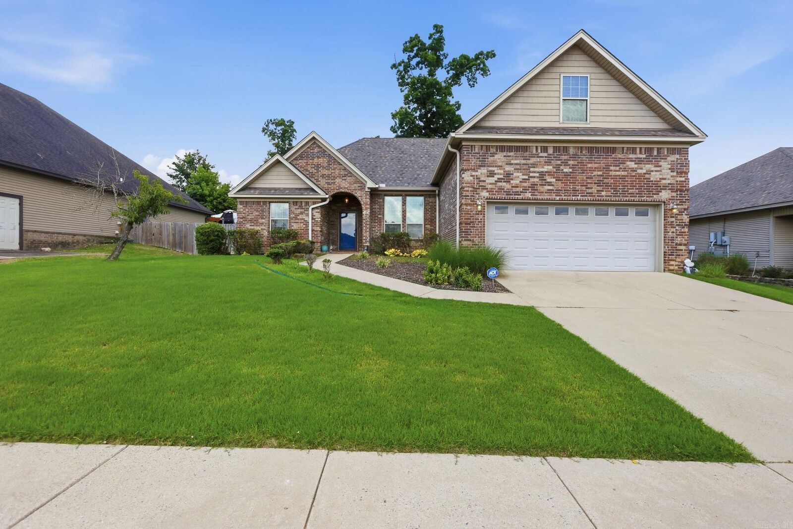 Property Photo:  5400 Glenn Cove  AR 72022 
