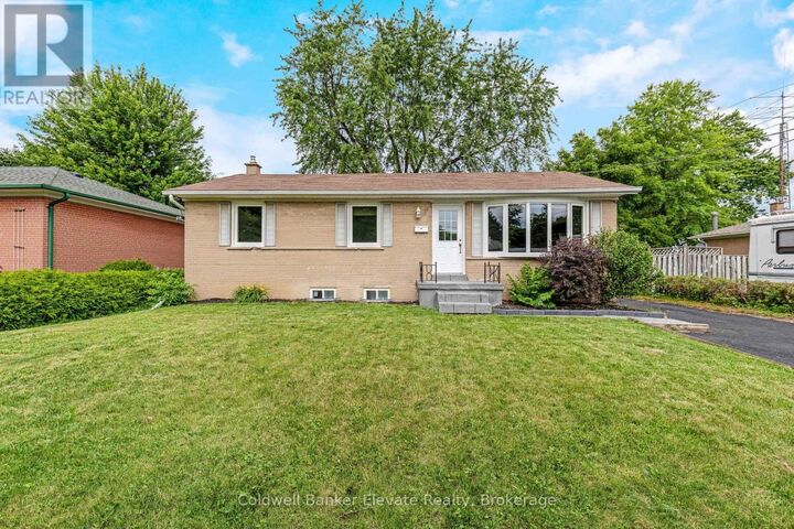 Property Photo:  39 McGilvray Crescent  ON L7G 1L7 