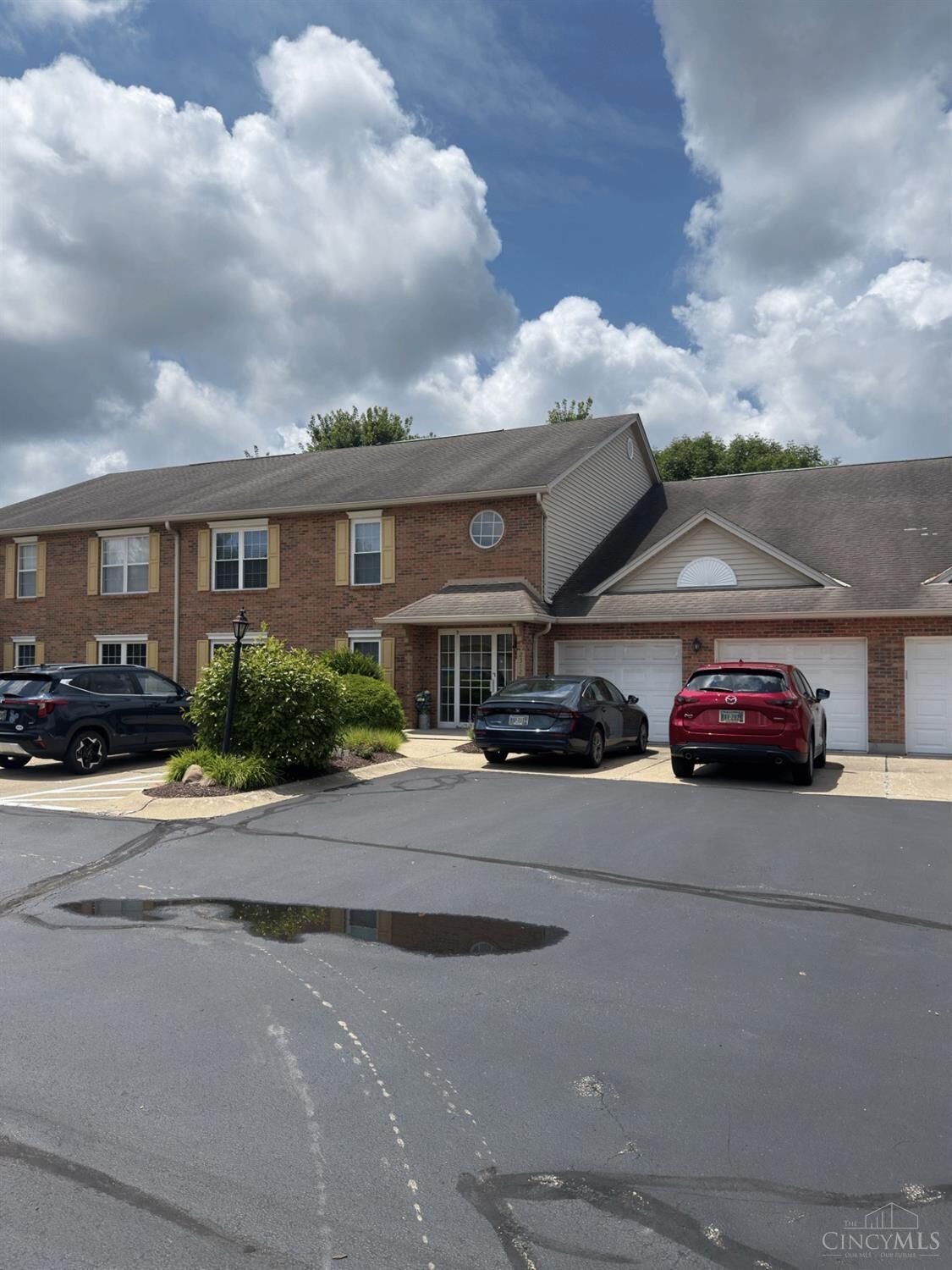 Property Photo:  2312 Sylved Lane  OH 45238 