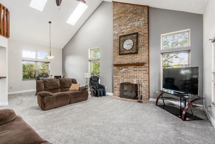 Property Photo: 5396 Delano Court OH 43026
