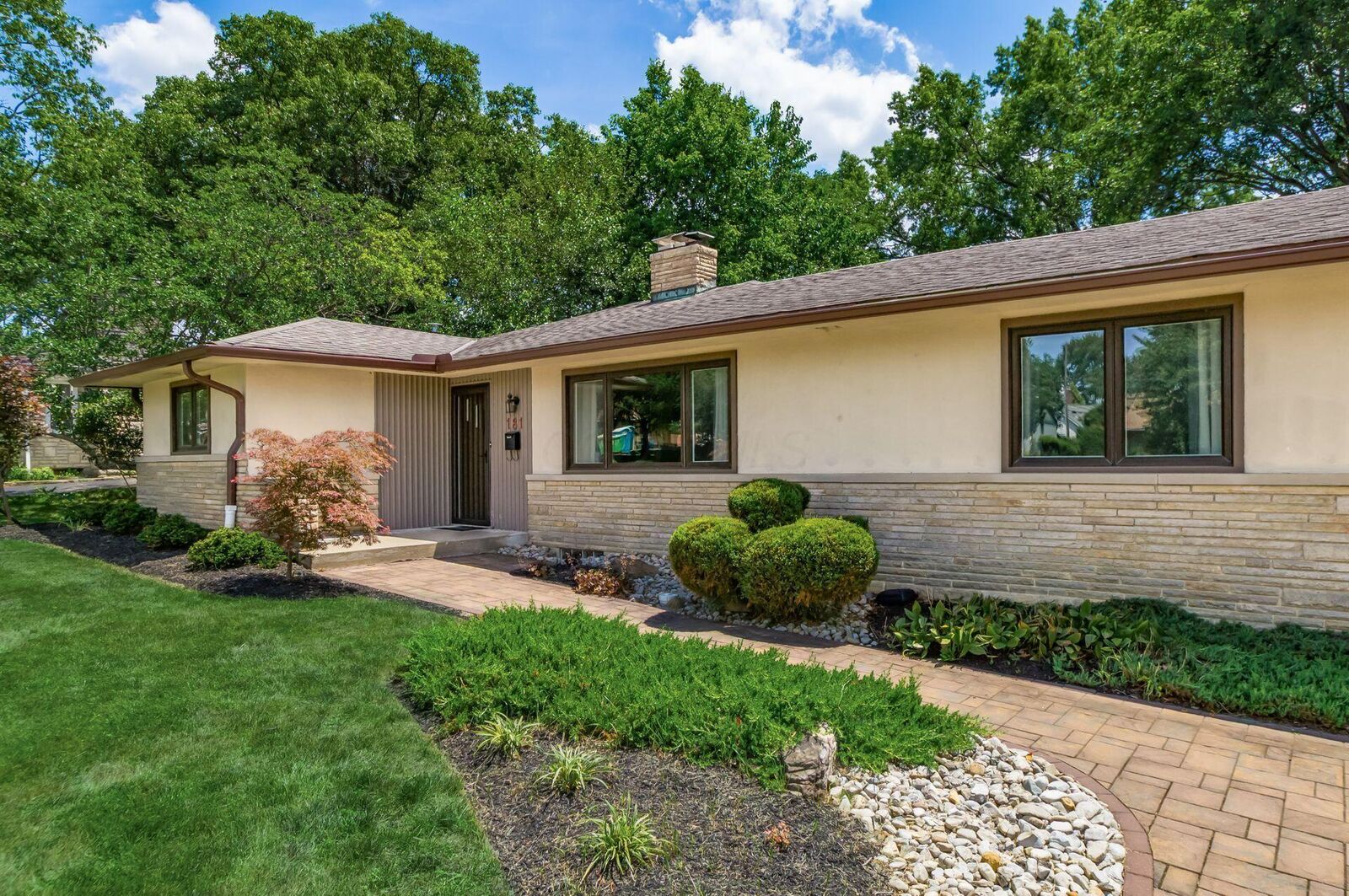 Property Photo:  181 Village Drive  OH 43214 