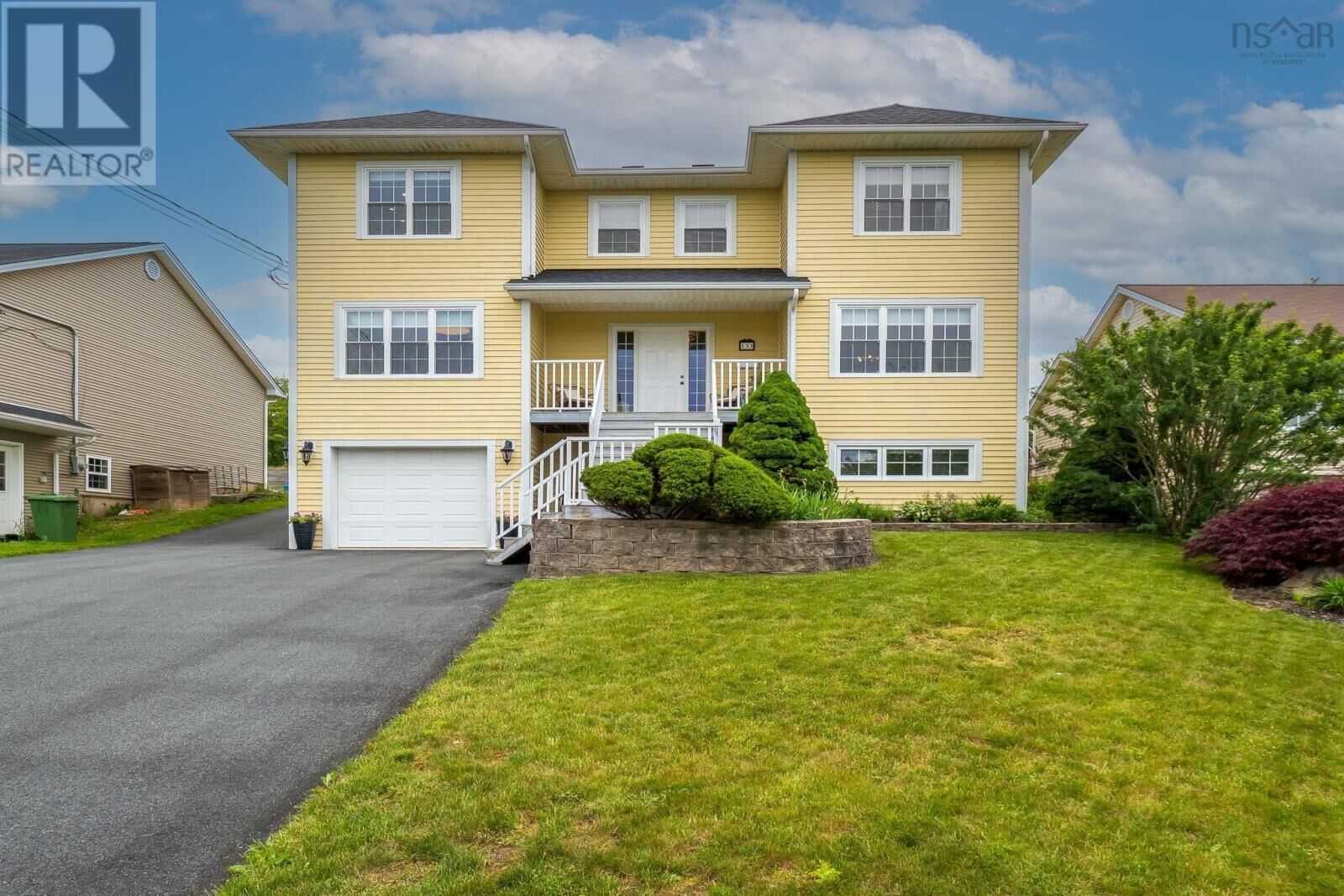 Property Photo:  133 Lundy  Dartmouth B2ws3s Drive  NS B2W 3S3 