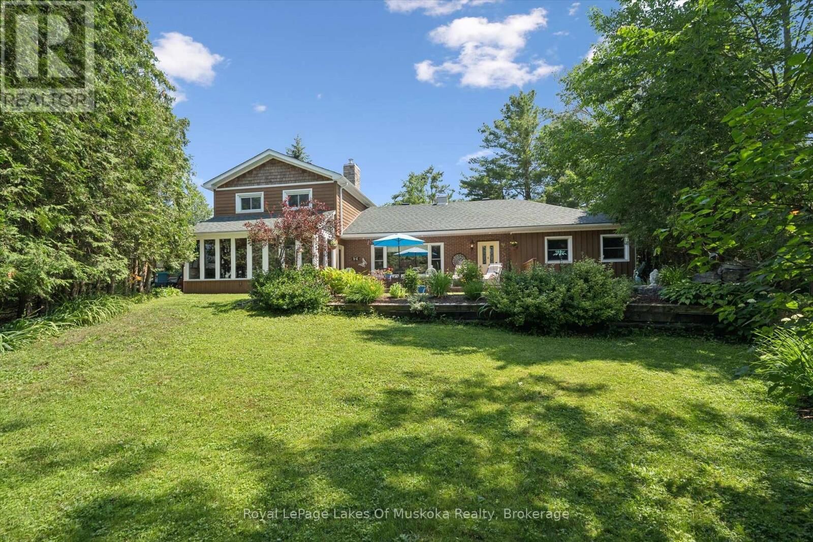 Property Photo: 1012 Grey Street ON P0C 1A0
