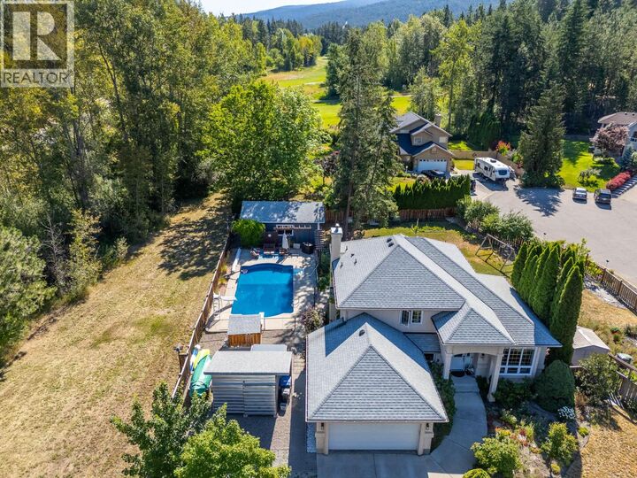 Property Photo: 4015 Mahonia Drive BC V1W 3Y2