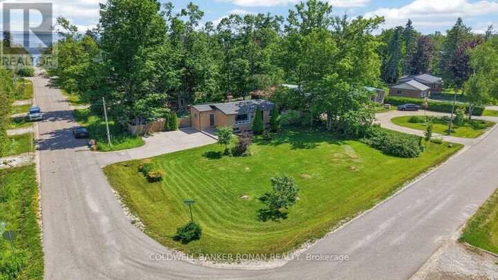 Property Photo: 4 Blackman Boulevard ON L0L 1T0