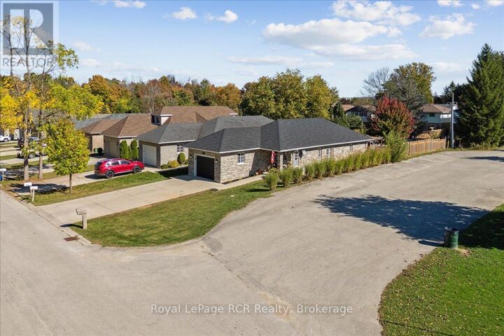 Property Photo: 1807 8th Avenue West ON N4K 0A7